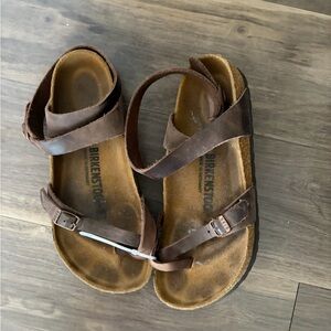 Birkenstock Yara Sandal